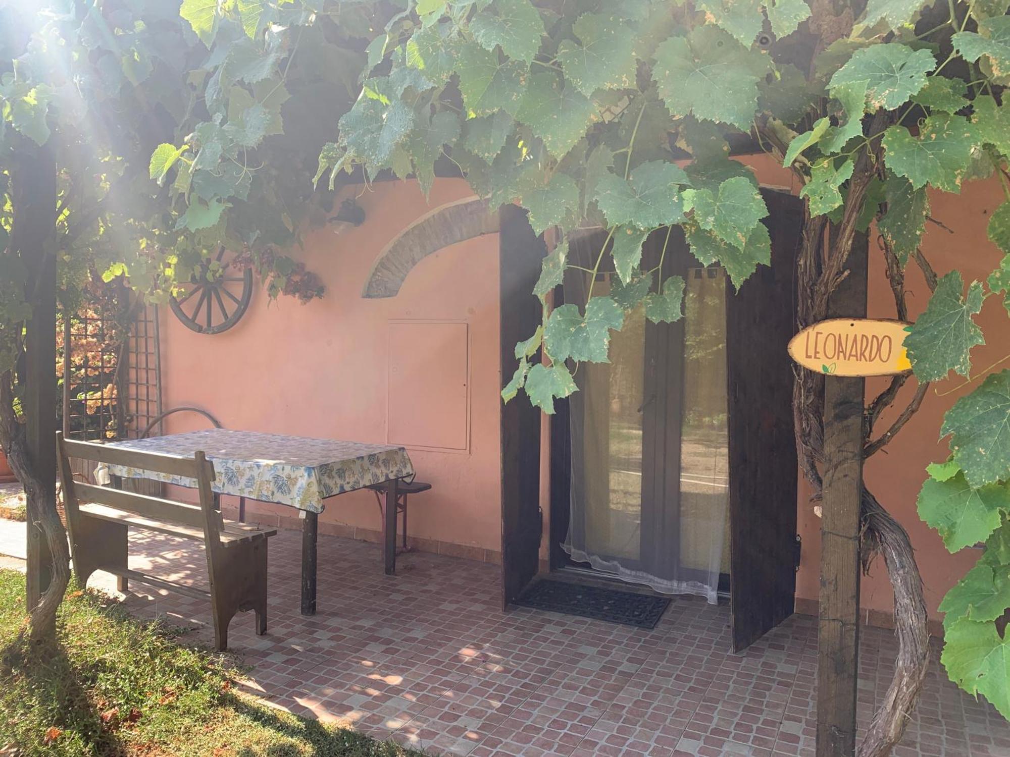 Country house Podere Girasoli *